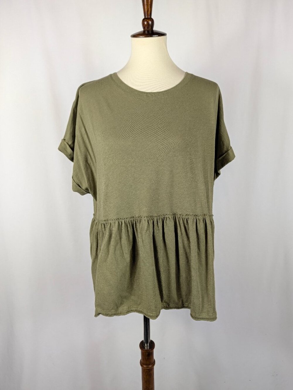 American Eagle Green Peplum Tie Back Top Open V-Back Short Sleeve Womens Sz XXL